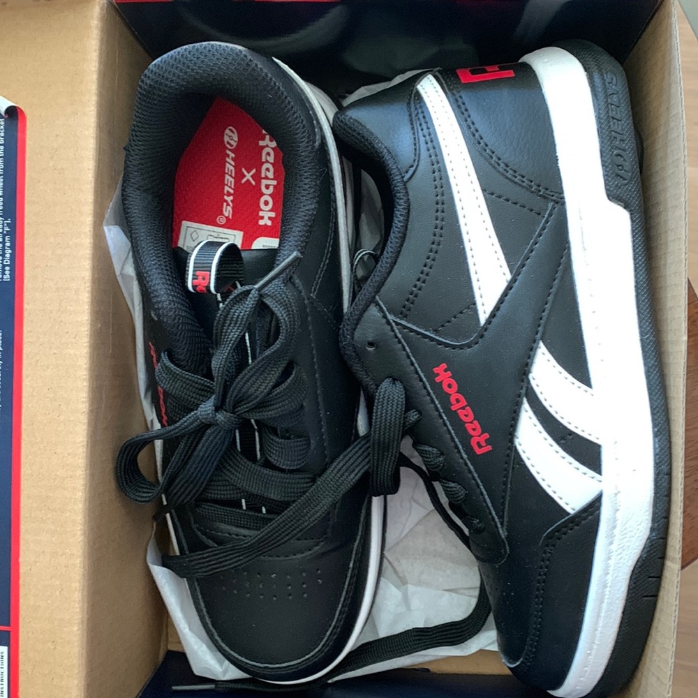 Heelys - worn once